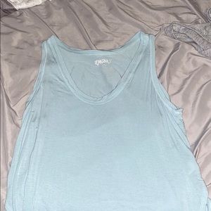 teal shirt